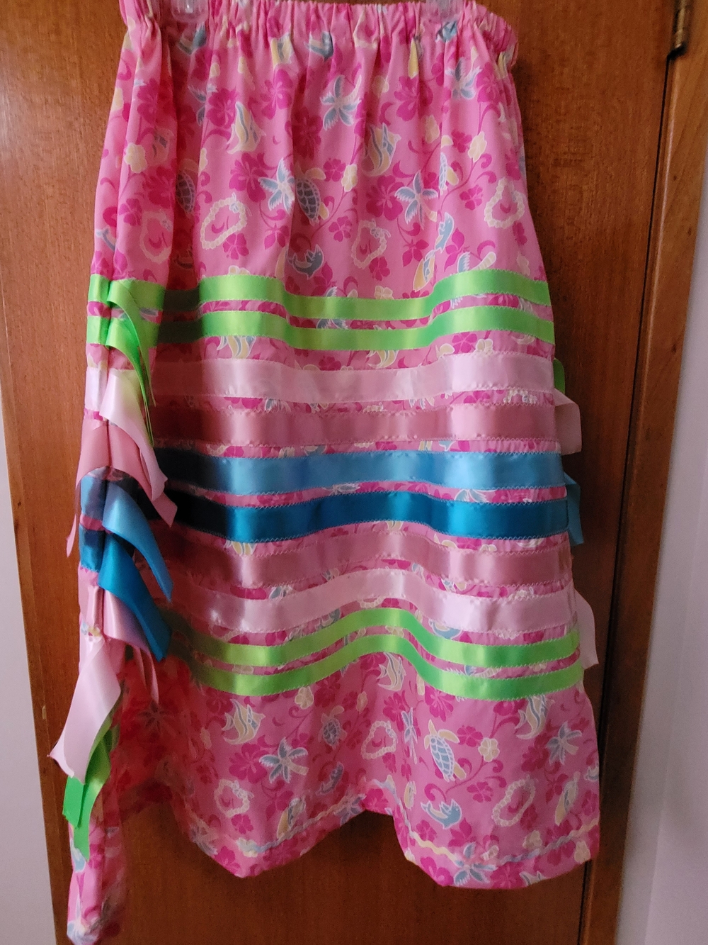 Women's Pink Ribbon Skirt